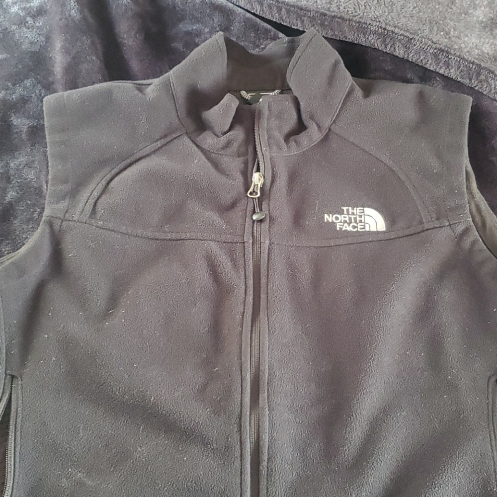 North face vest